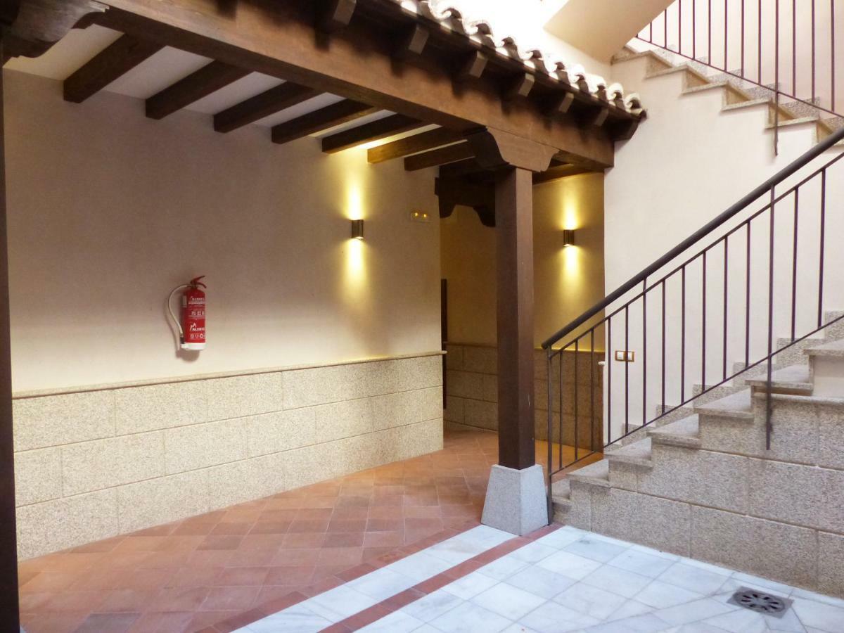 Apartamento B Con Garaje Privado 托萊多 外观 照片